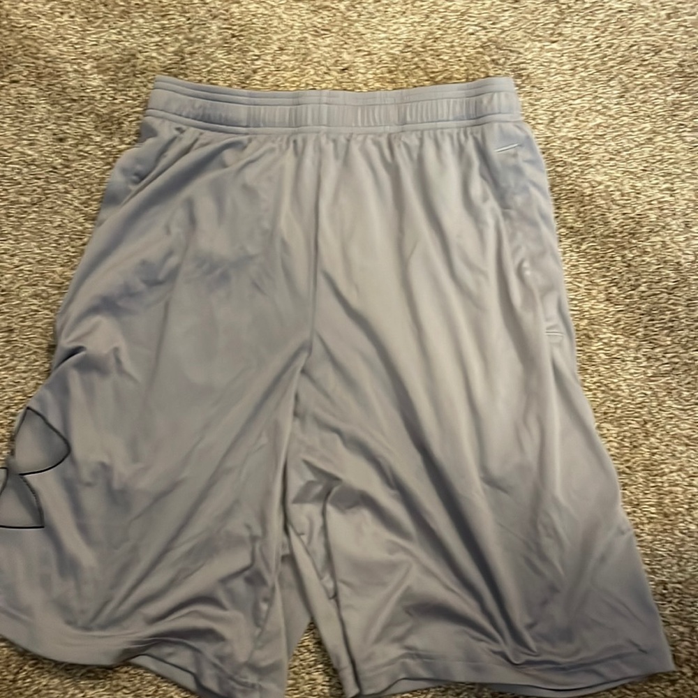 Medium Under Armour 9 inch shorts